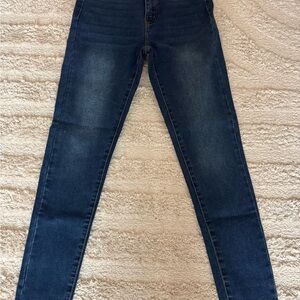 Old Navy Women’s Dark Indigo Skinny Jeans
